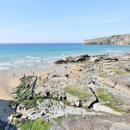 1 Bed In 36926 Tintagel