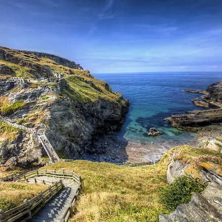 1 Bed In 36926 * Tintagel