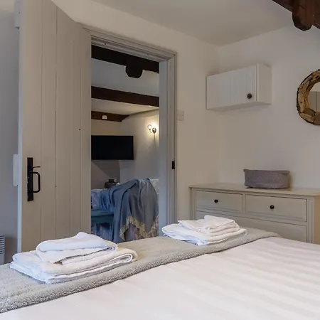 1 Bed In 36926 Holiday home